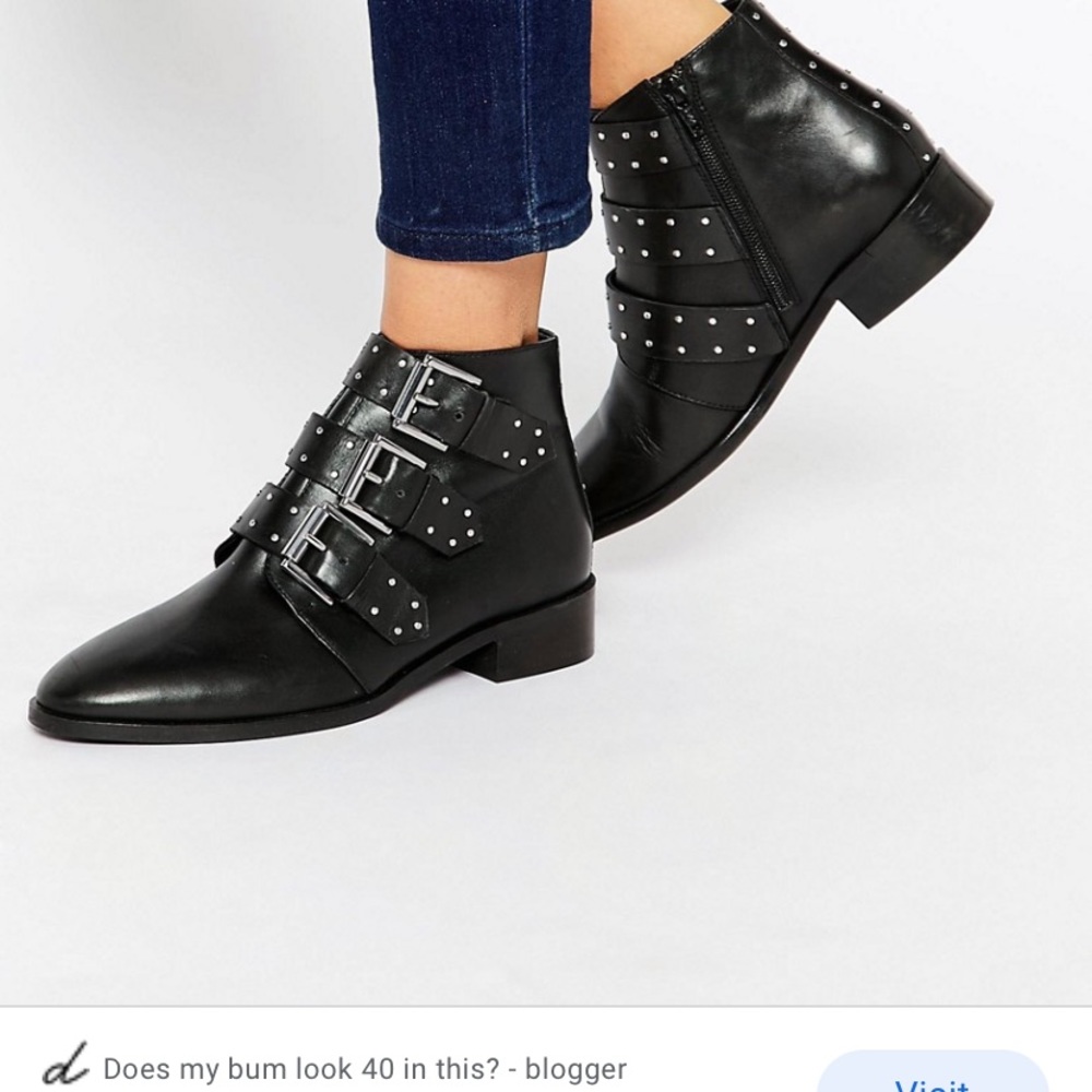 ASOS ASHLEIGH Leather Studded Ankle Boots / US 9